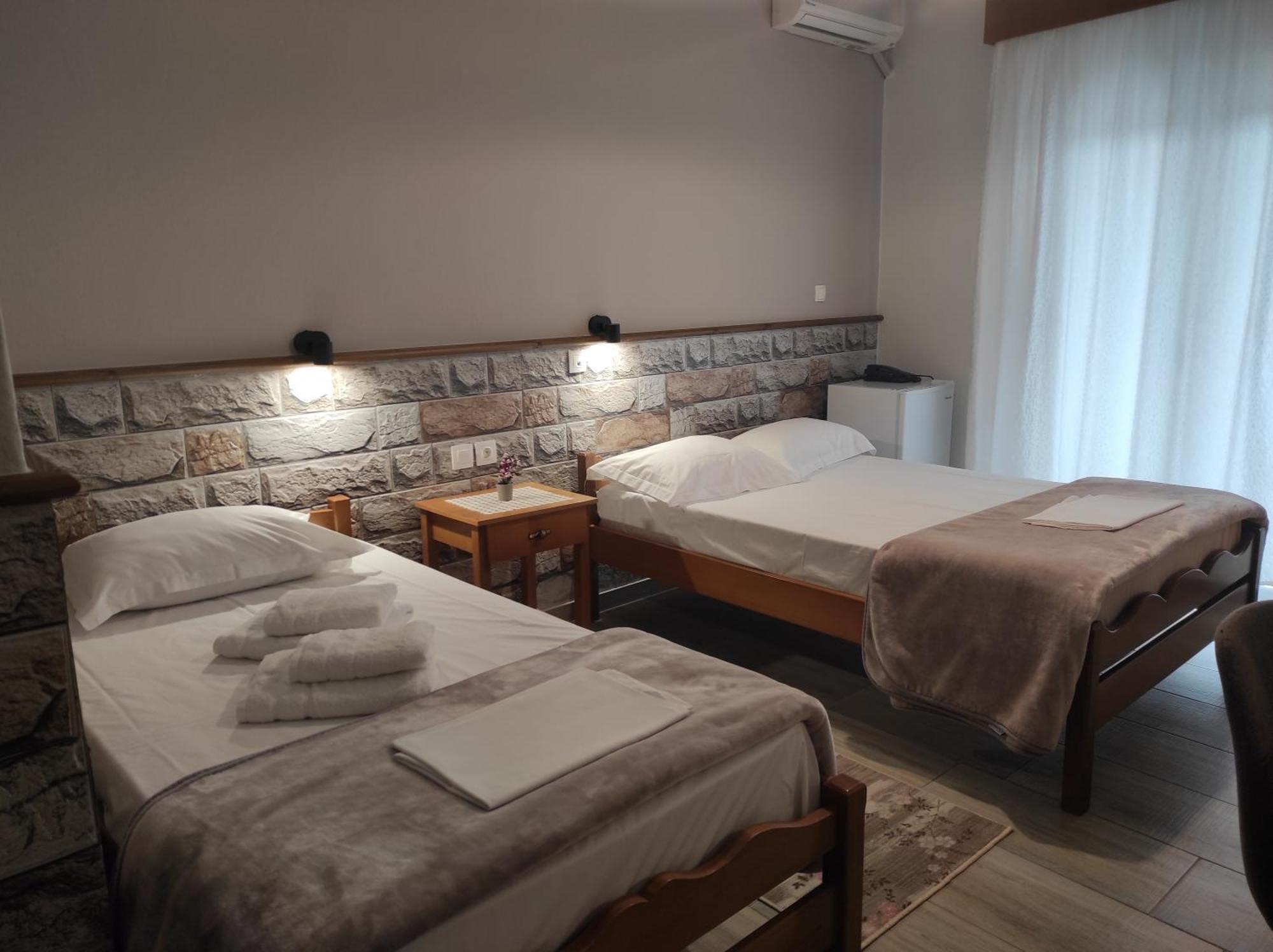 Ενοικιαζόμενα Δωμάτια Ενιπεύς- Rooms Enipeas Litóchoron Buitenkant foto