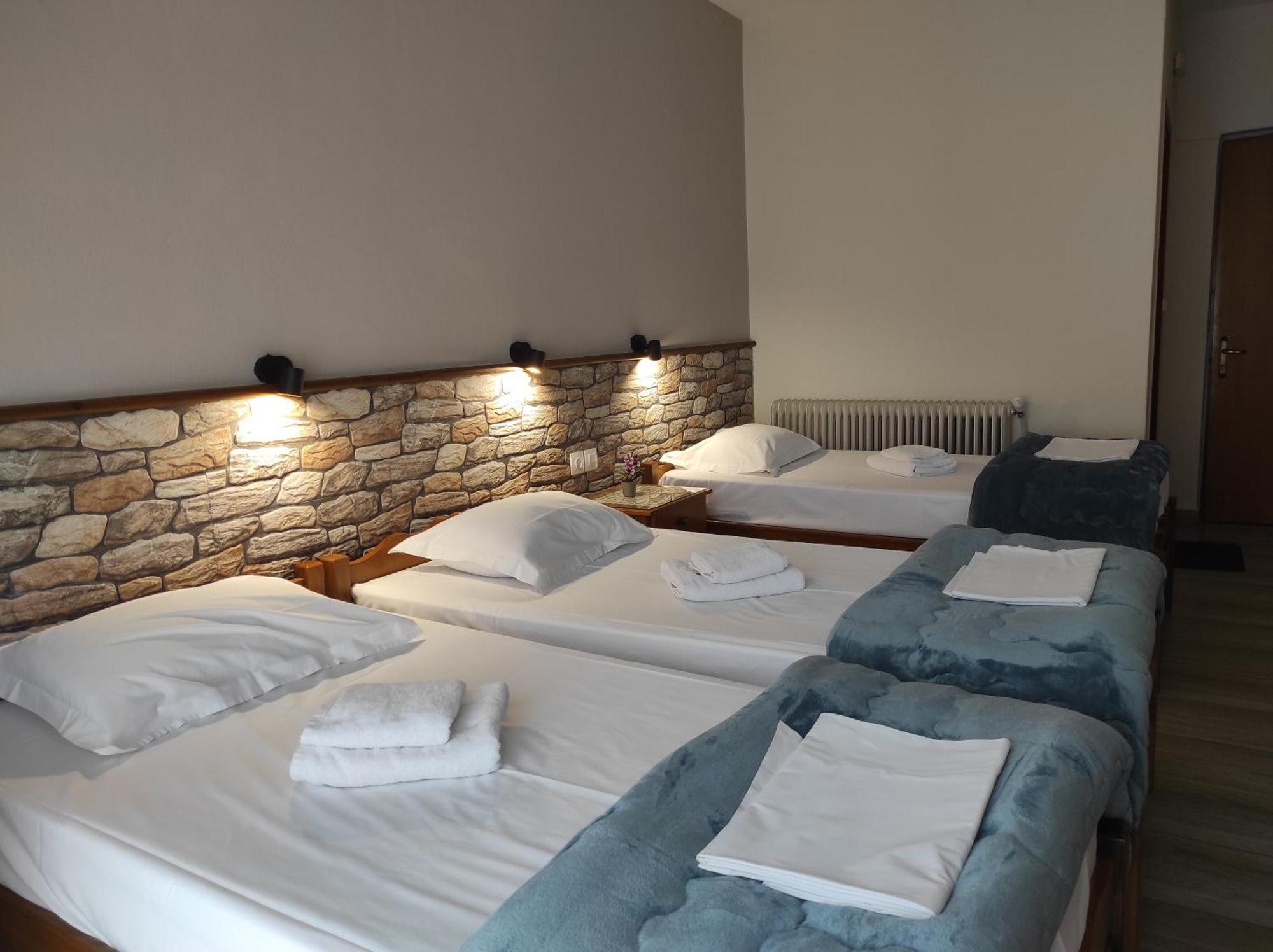 Ενοικιαζόμενα Δωμάτια Ενιπεύς- Rooms Enipeas Litóchoron Buitenkant foto